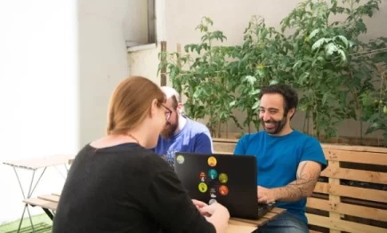 Espaces de coworking  idéal pour votre activité professionnelle à Fontaines-Saint-Martin