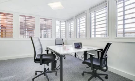 Espaces de coworking  idéal pour votre activité professionnelle à Montigny-le-Bretonneux