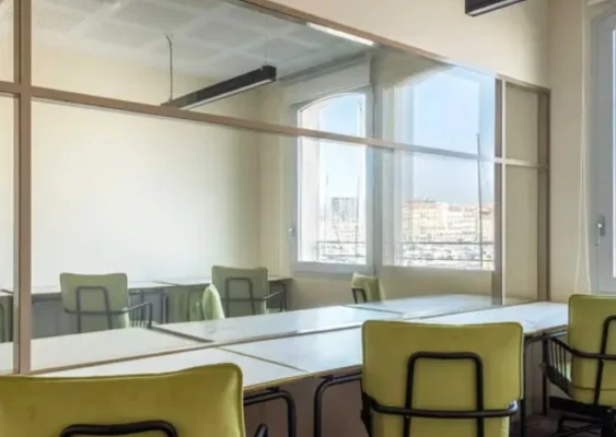 Bureau fermé  idéal pour votre activité professionnelle à Marseille