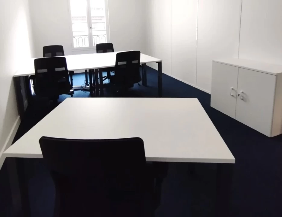 Bureau fermé  idéal pour votre activité professionnelle à Paris 17e Arrondissement