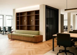 Plateau privé  idéal pour votre activité professionnelle à Paris 8