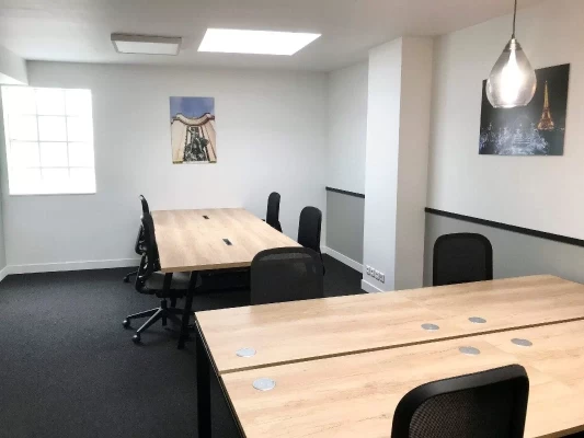 Bureau fermé  idéal pour votre activité professionnelle à Paris