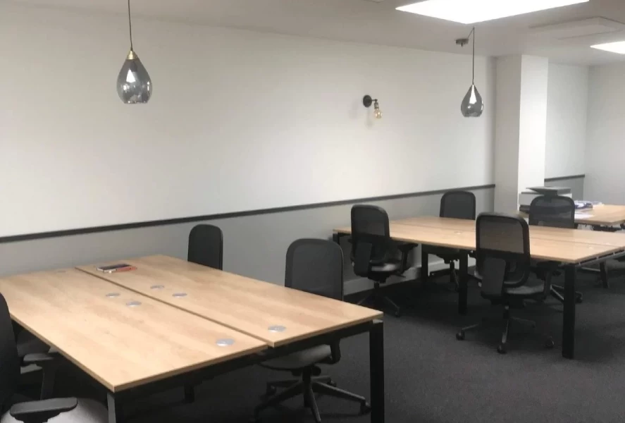 Bureau fermé  idéal pour votre activité professionnelle à Paris