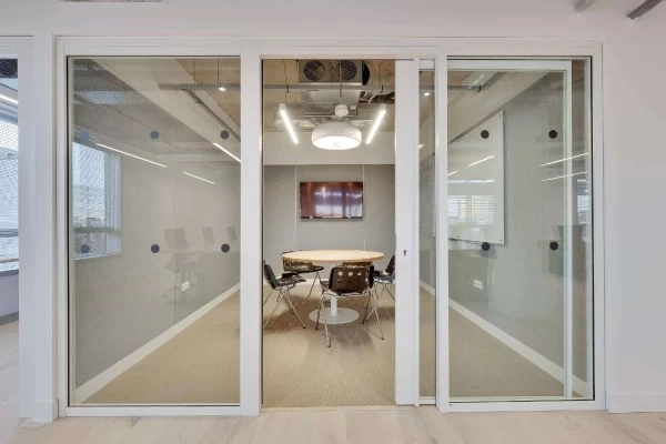 Bureau fermé  idéal pour votre activité professionnelle à Paris