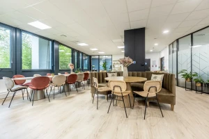 Salle de réunion  idéal pour votre activité professionnelle à Angers