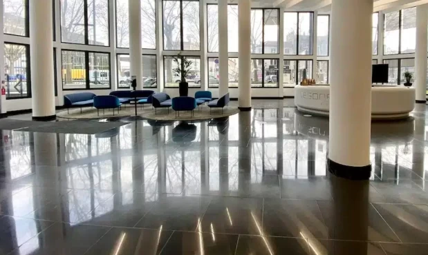 Bureau fermé  idéal pour votre activité professionnelle à Bagneux