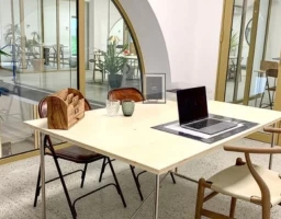 Bureau fermé  idéal pour votre activité professionnelle à Bastia