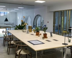 Bureau fermé  idéal pour votre activité professionnelle à Bastia