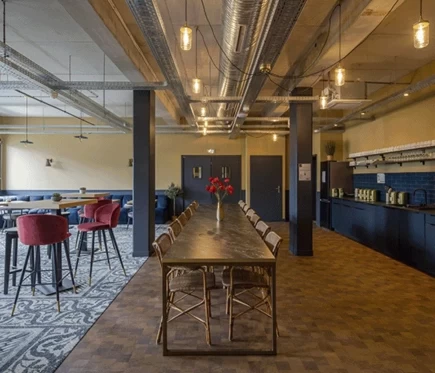 Bureau fermé  idéal pour votre activité professionnelle à Bayonne
