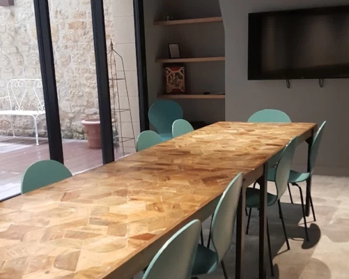 Bureau fermé  idéal pour votre activité professionnelle à Bordeaux