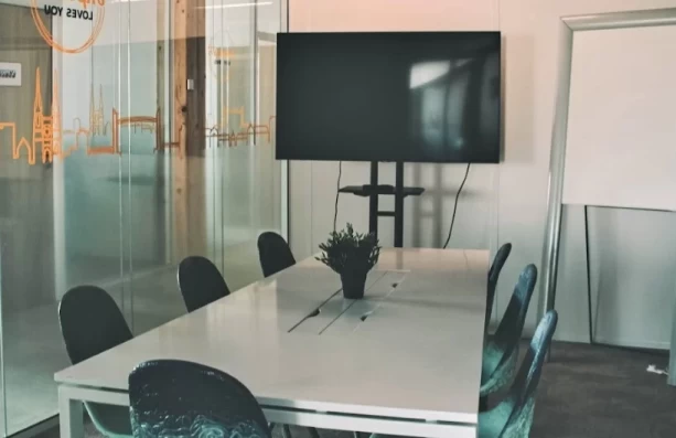 Bureau fermé  idéal pour votre activité professionnelle à Bordeaux