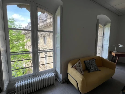 Plateau privé  idéal pour votre activité professionnelle à Bordeaux
