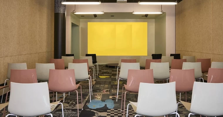 Bureau fermé  idéal pour votre activité professionnelle à Bordeaux