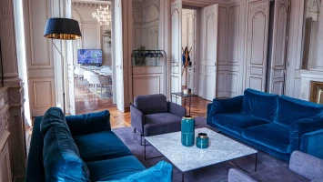 Salle de réunion  idéal pour votre activité professionnelle à Bordeaux