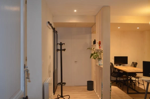 Bureau fermé  idéal pour votre activité professionnelle à Bordeaux