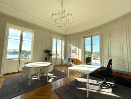 Salle de réunion  idéal pour votre activité professionnelle à Bordeaux