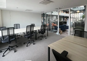 Bureau fermé  idéal pour votre activité professionnelle à Bordeaux