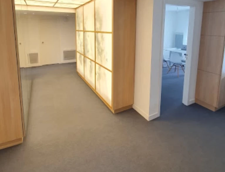Bureau fermé  idéal pour votre activité professionnelle à Brest