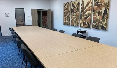 Salle de réunion  idéal pour votre activité professionnelle à Cesson-Sévigné
