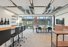 Plateau privé  idéal pour votre activité professionnelle à Clichy