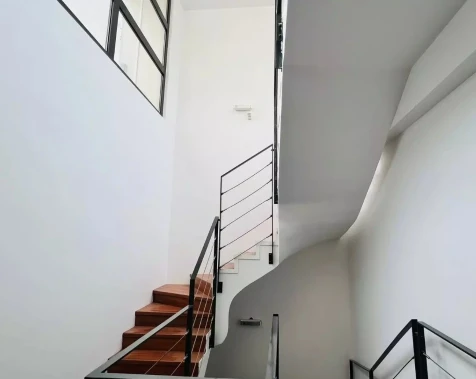 Bureau fermé  idéal pour votre activité professionnelle à Colombes