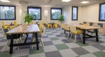 Bureau fermé  idéal pour votre activité professionnelle à Saint-Ouen-sur-Seine