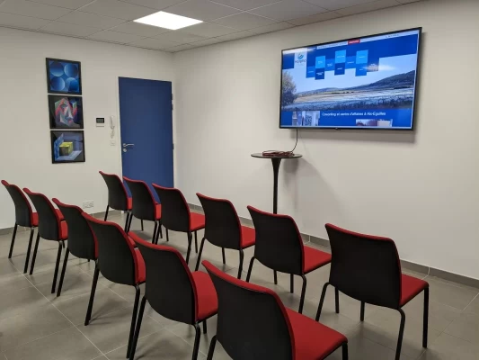 Salle de réunion  idéal pour votre activité professionnelle à Éguilles