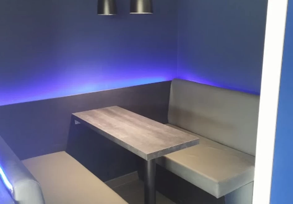 Bureau fermé  idéal pour votre activité professionnelle à Éguilles