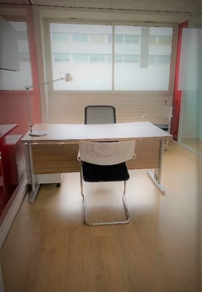 Bureau fermé  idéal pour votre activité professionnelle à Évry-Courcouronnes