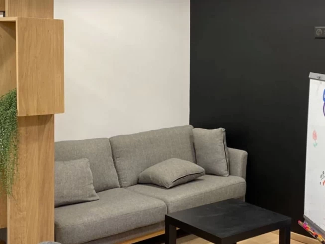 Salle de réunion  idéal pour votre activité professionnelle à Figeac