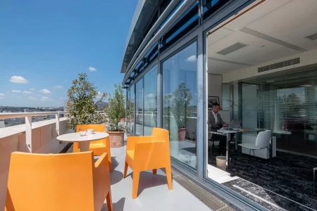 Plateau privé  idéal pour votre activité professionnelle à Issy-les-Moulineaux