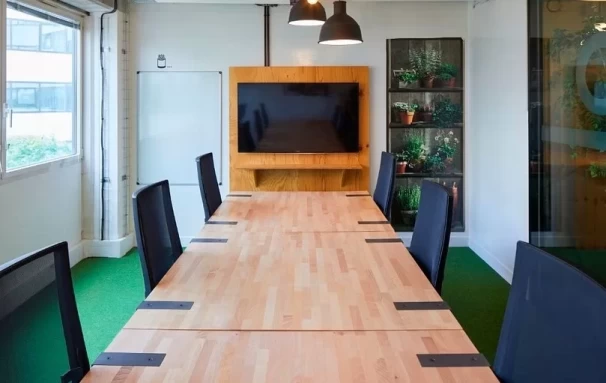 Bureau fermé  idéal pour votre activité professionnelle à Issy-les-Moulineaux