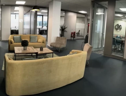 Bureau fermé  idéal pour votre activité professionnelle à Issy-les-Moulineaux