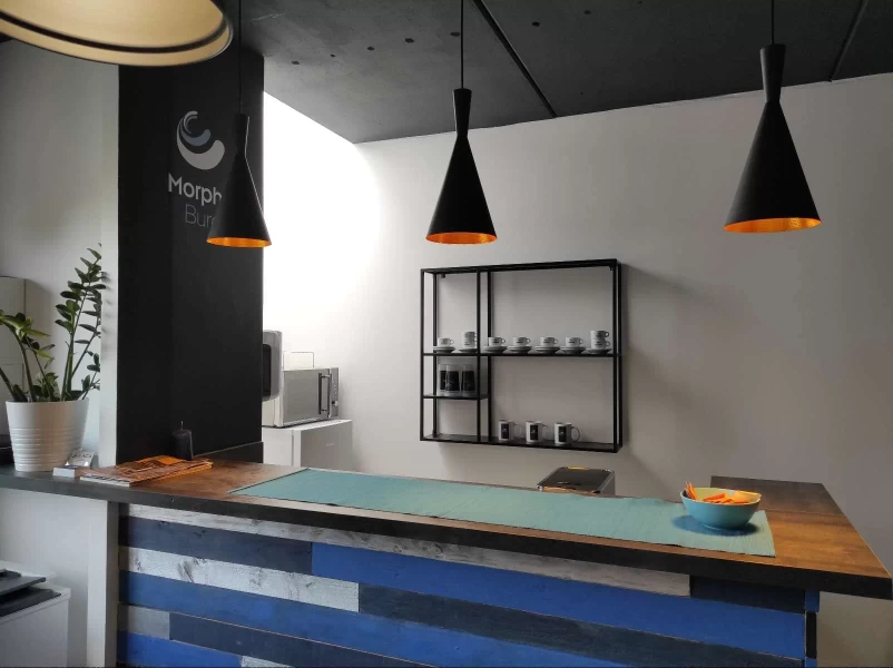 Bureau fermé  idéal pour votre activité professionnelle à La Ciotat