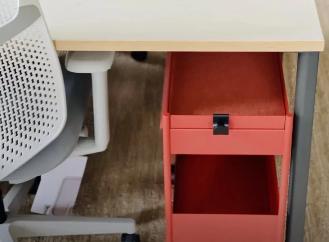 Bureau fermé  idéal pour votre activité professionnelle à La Mézière