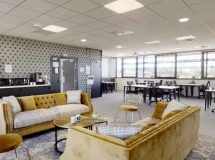 Plateau privé  idéal pour votre activité professionnelle à Le Haillan