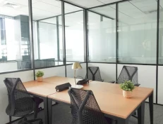 Bureau fermé  idéal pour votre activité professionnelle à Le Haillan
