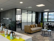 Bureau fermé  idéal pour votre activité professionnelle à Le Haillan