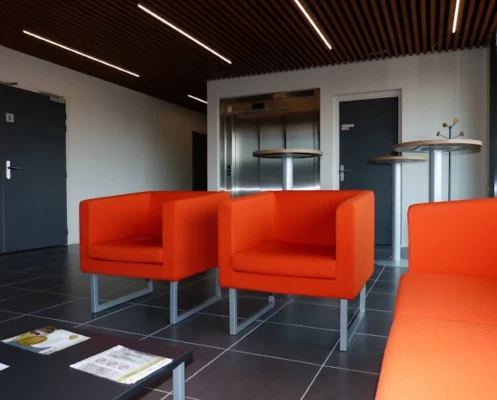 Bureau fermé  idéal pour votre activité professionnelle à Les Auxons