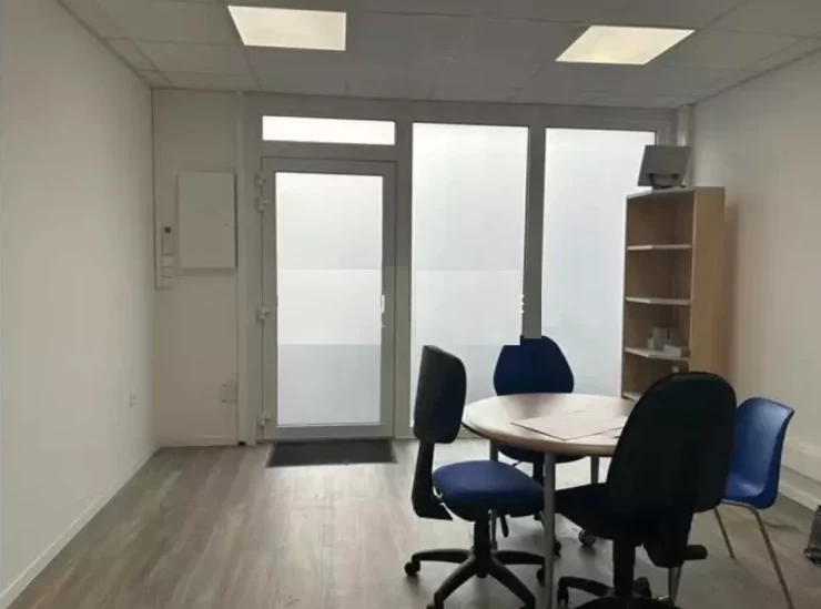 Bureau fermé  idéal pour votre activité professionnelle à Lespinasse