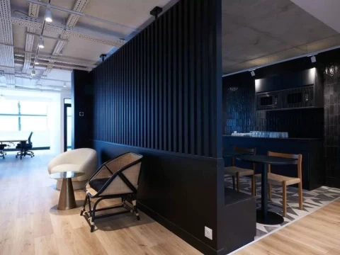 Plateau privé  idéal pour votre activité professionnelle à Levallois-Perret
