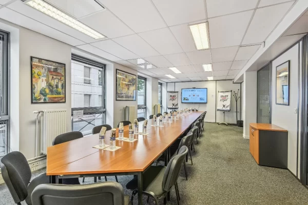 Bureau fermé  idéal pour votre activité professionnelle à Levallois-Perret