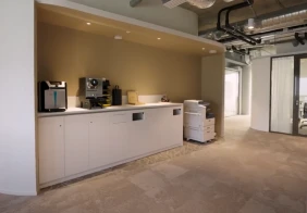 Plateau privé  idéal pour votre activité professionnelle à Limonest