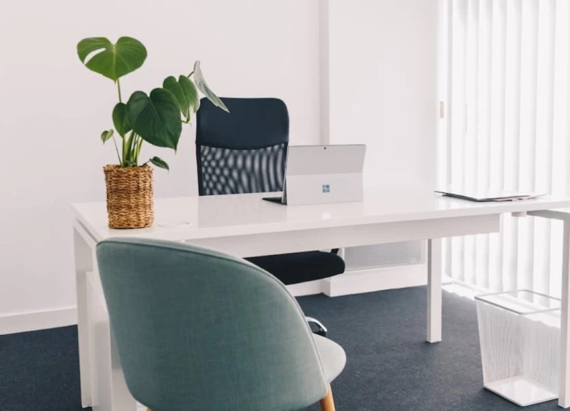 Bureau fermé  idéal pour votre activité professionnelle à Lorient