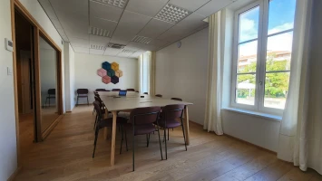 Salle de réunion  idéal pour votre activité professionnelle à Lyon 7