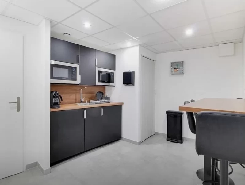 Bureau fermé  idéal pour votre activité professionnelle à Lyon 7e Arrondissement