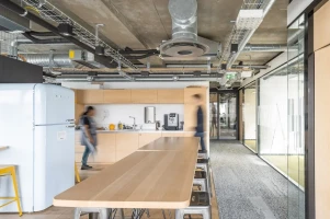 Salle de réunion  idéal pour votre activité professionnelle à Lyon