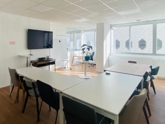 Bureau fermé  idéal pour votre activité professionnelle à Lyon