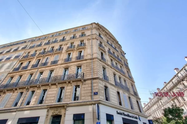 Bureau fermé  idéal pour votre activité professionnelle à Marseille