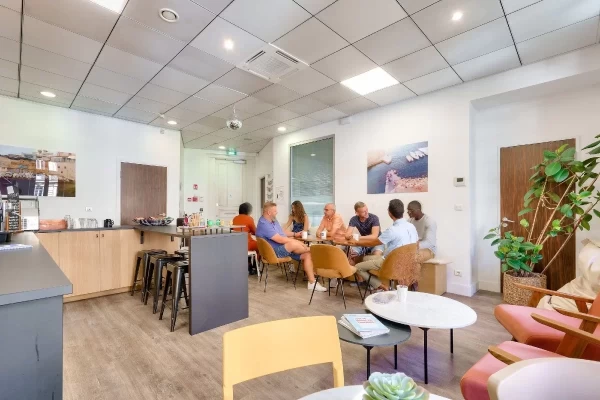 Bureau fermé  idéal pour votre activité professionnelle à Marseille